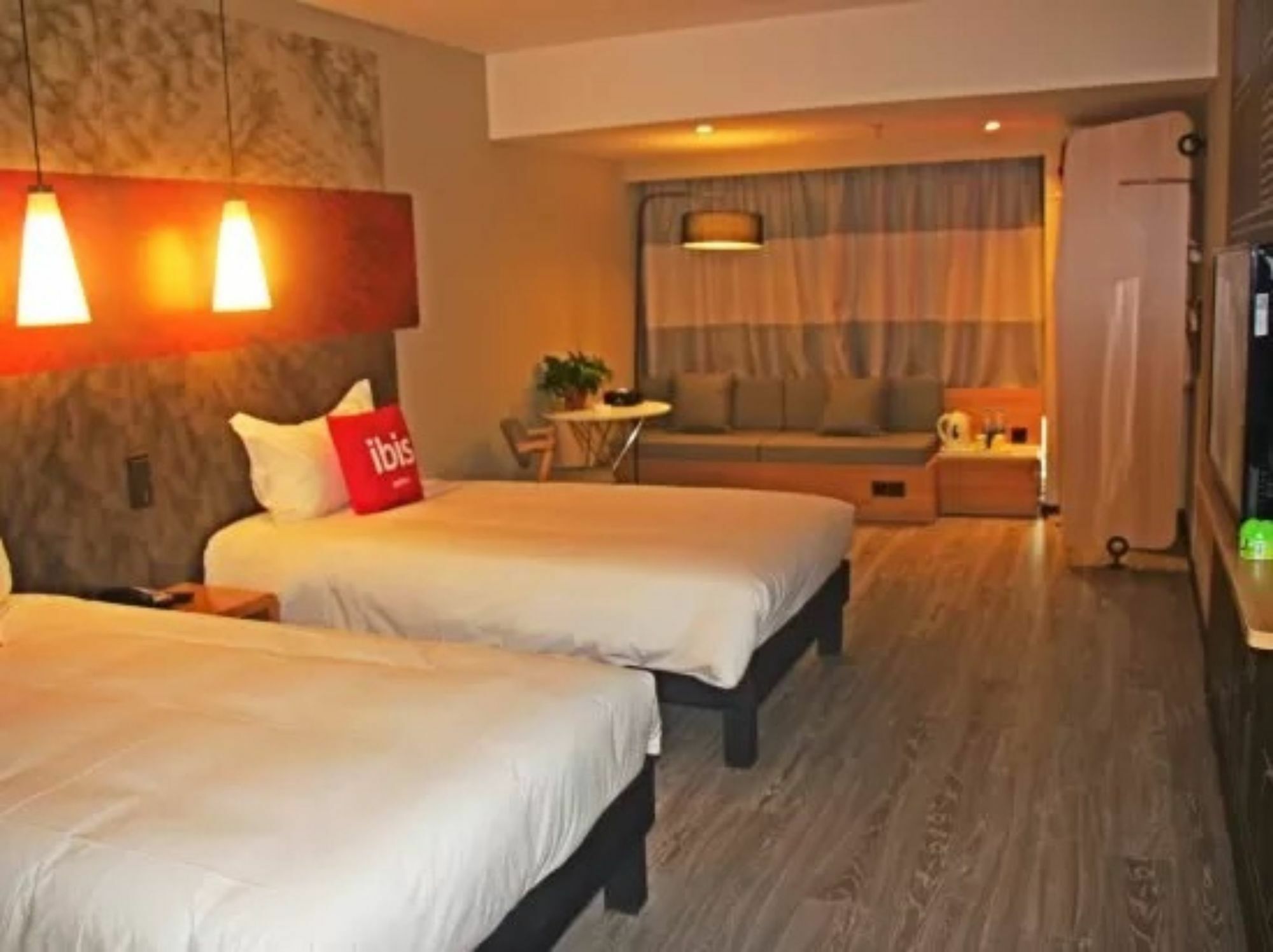 Ibis Dujiangyan Hotel Thành Đô Ngoại thất bức ảnh